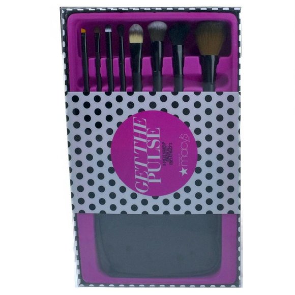 Macy's Other - Macy's Makeup Brush Set - Black and Pink